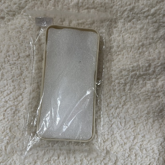 New iPhone 14 pro max case. - Picture 8 of 11